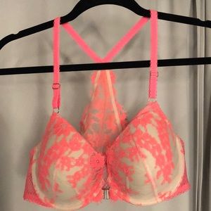 Victoria’s Secret bra